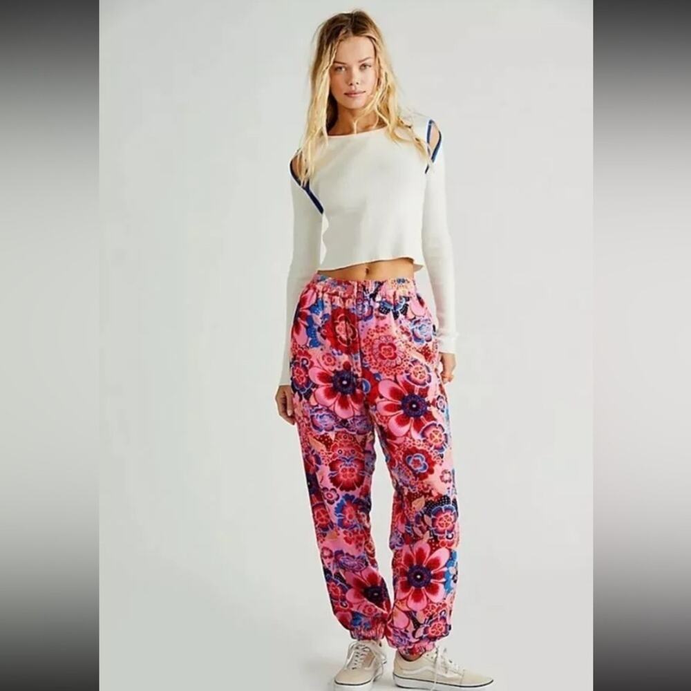Free People Sun Valley Velvet Pants Joggers Floral Print Embroidery- Small